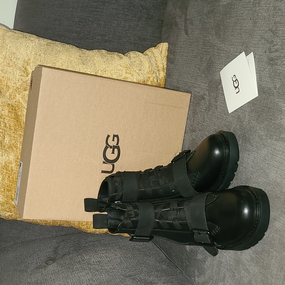 Ugg Noe Boots